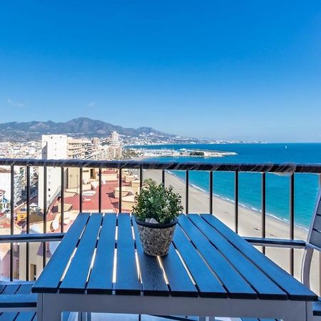 Fuengirola. Bonito Apartamento En Paseo Maritimo. Espectaculares Vistas Al Mar. Primera Linea Exteriör bild