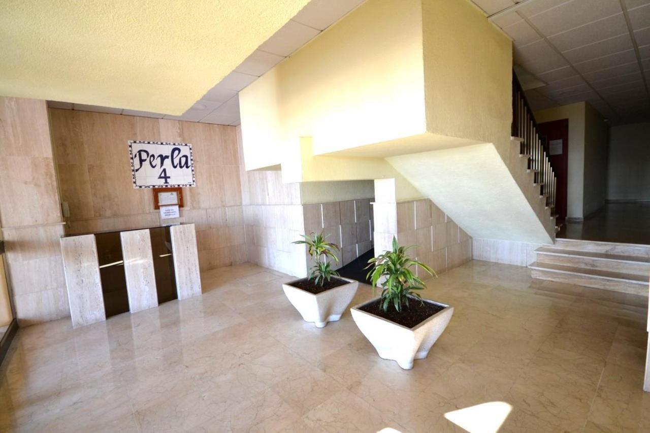 Fuengirola. Bonito Apartamento En Paseo Maritimo. Espectaculares Vistas Al Mar. Primera Linea Exteriör bild